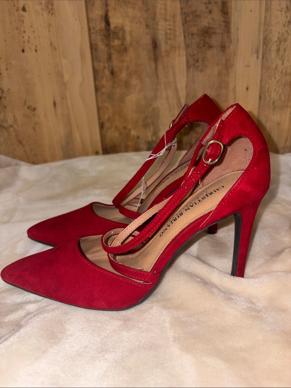 #137 Christian Siriano Red Pointed Toe Slingback Flats with Cross Straps - Picture 2 of 3
